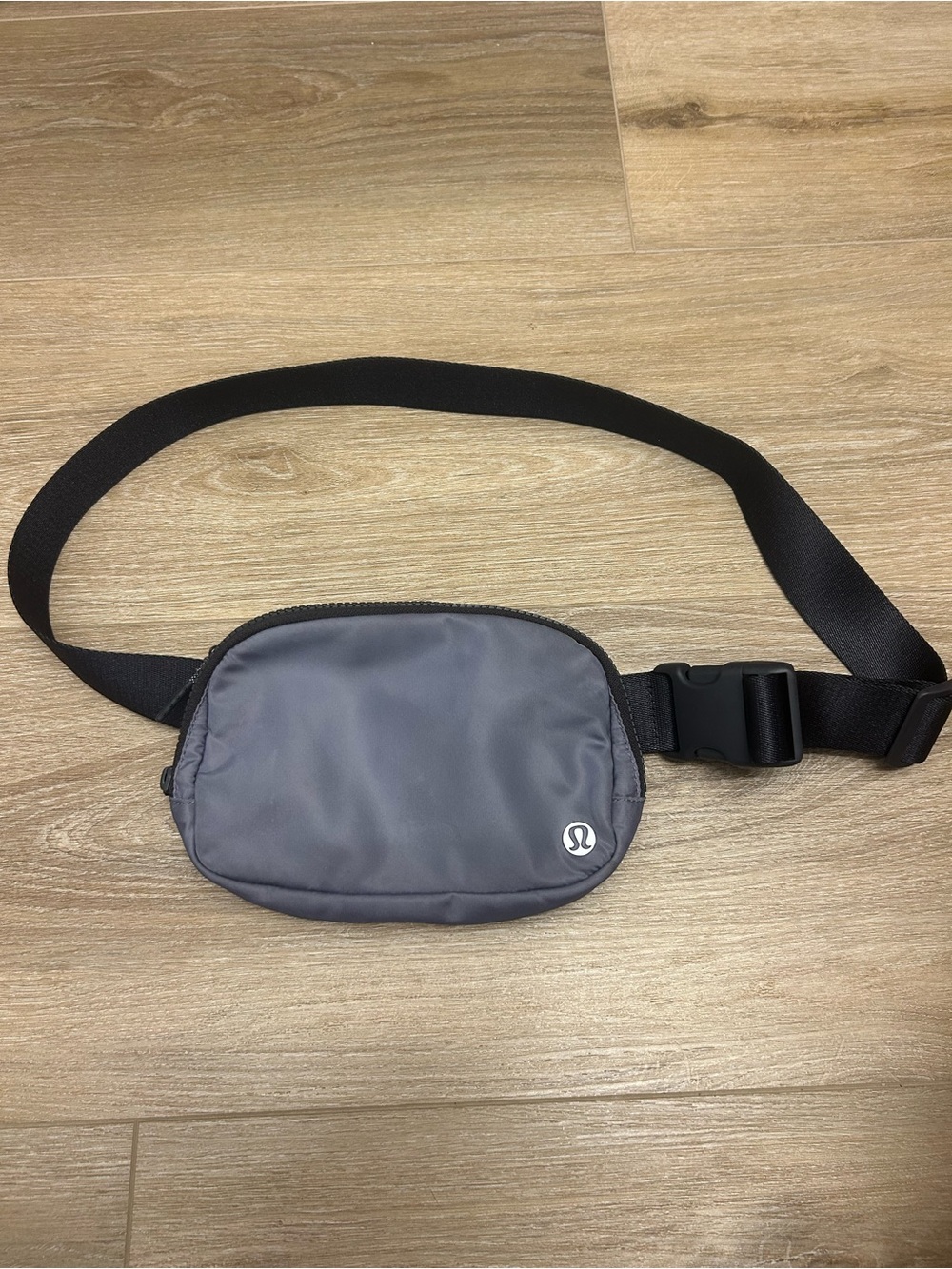 Lululemon Everywhere Belt Bag 1L
